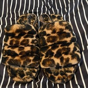 Ugg Faux Fur Leopard Print Slide Slippers - Brown/Black